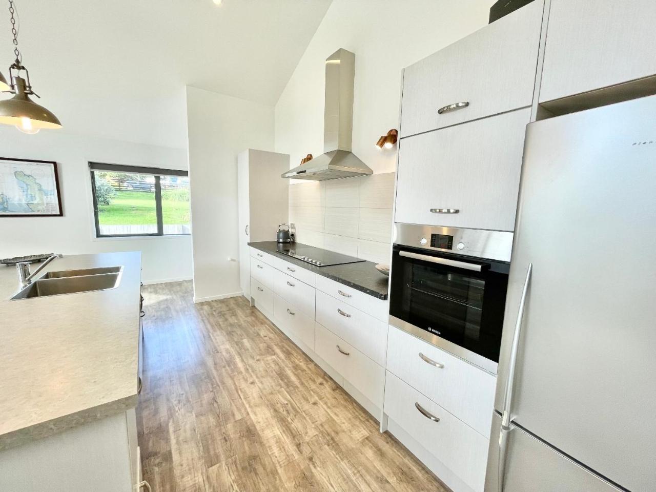 Getaway Waiheke- Stay Waiheke Oneroa Стая снимка