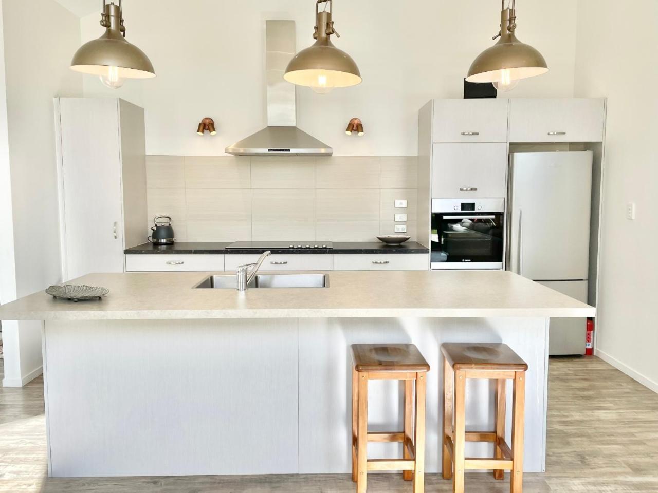 Getaway Waiheke- Stay Waiheke Oneroa Стая снимка